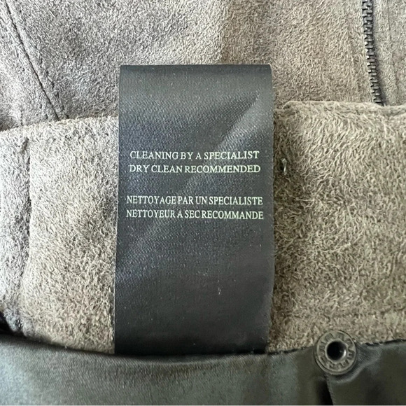 Blank NYC Run For It Taupe Suede Leather Mini Skirt Sz 26 Diagonal Zip Button - Picture 13 of 14